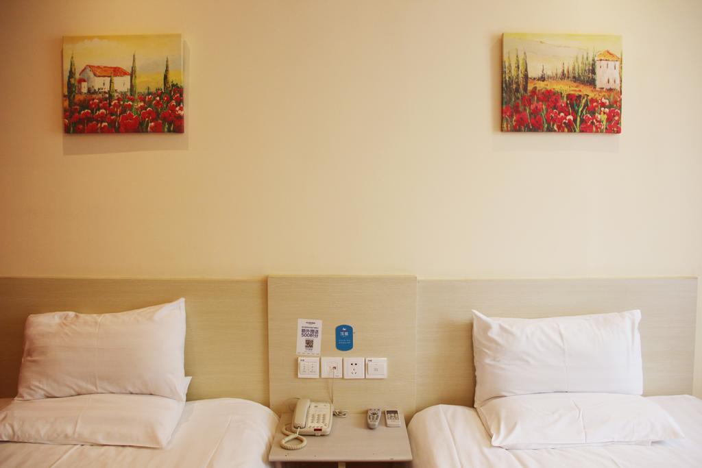Hanting Hotel Shanghai South Railway Station Luoxiang Road Branch Habitación foto